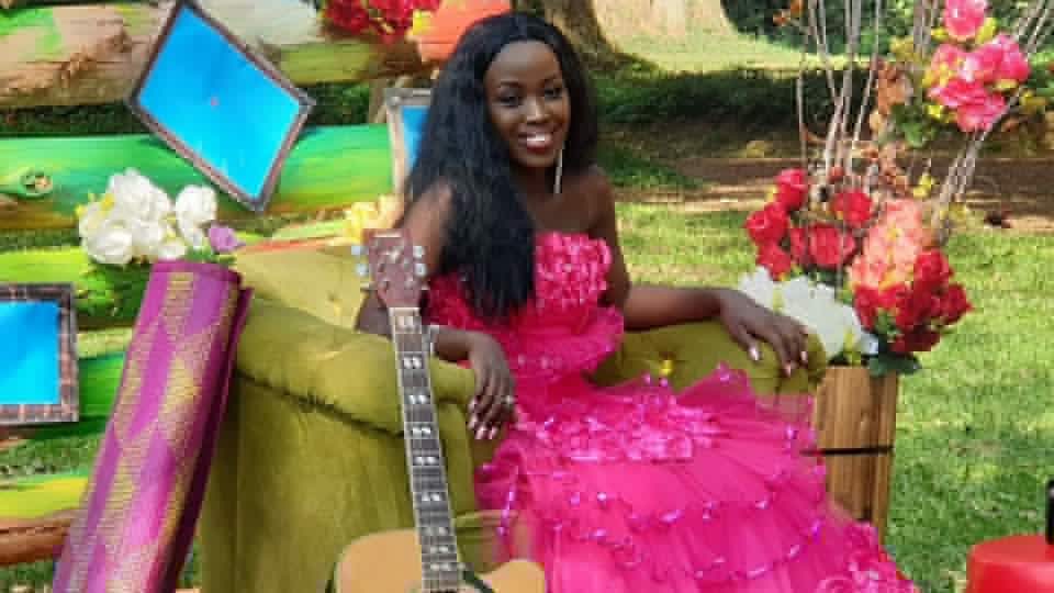 Illustrative photo: Abigail Mwaungulu Dara Wendy's porch