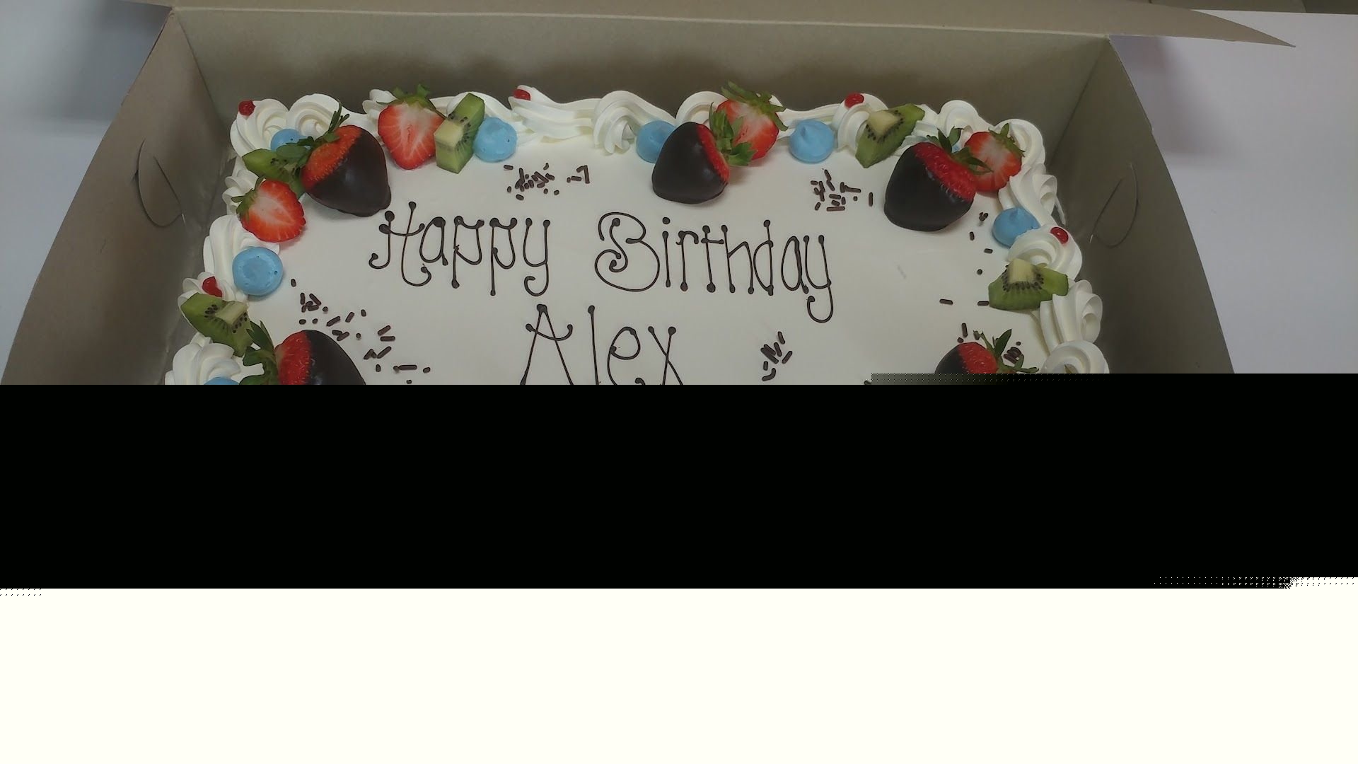 Illustrative photo: Alex Anning birthday food giveaway Chicago