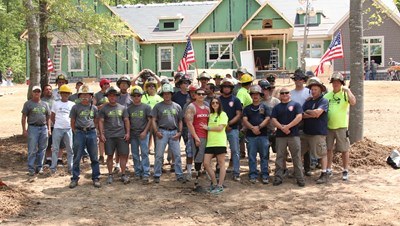 Illustrative photo: 120+ volunteers build a wounded veteran's dream home in 14 days